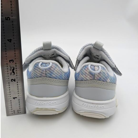 New Balance Kids’ New-B 1440 V1 Hook & Loop Running Shoes Blue Size US8 EU25 - Picture 4 of 11
